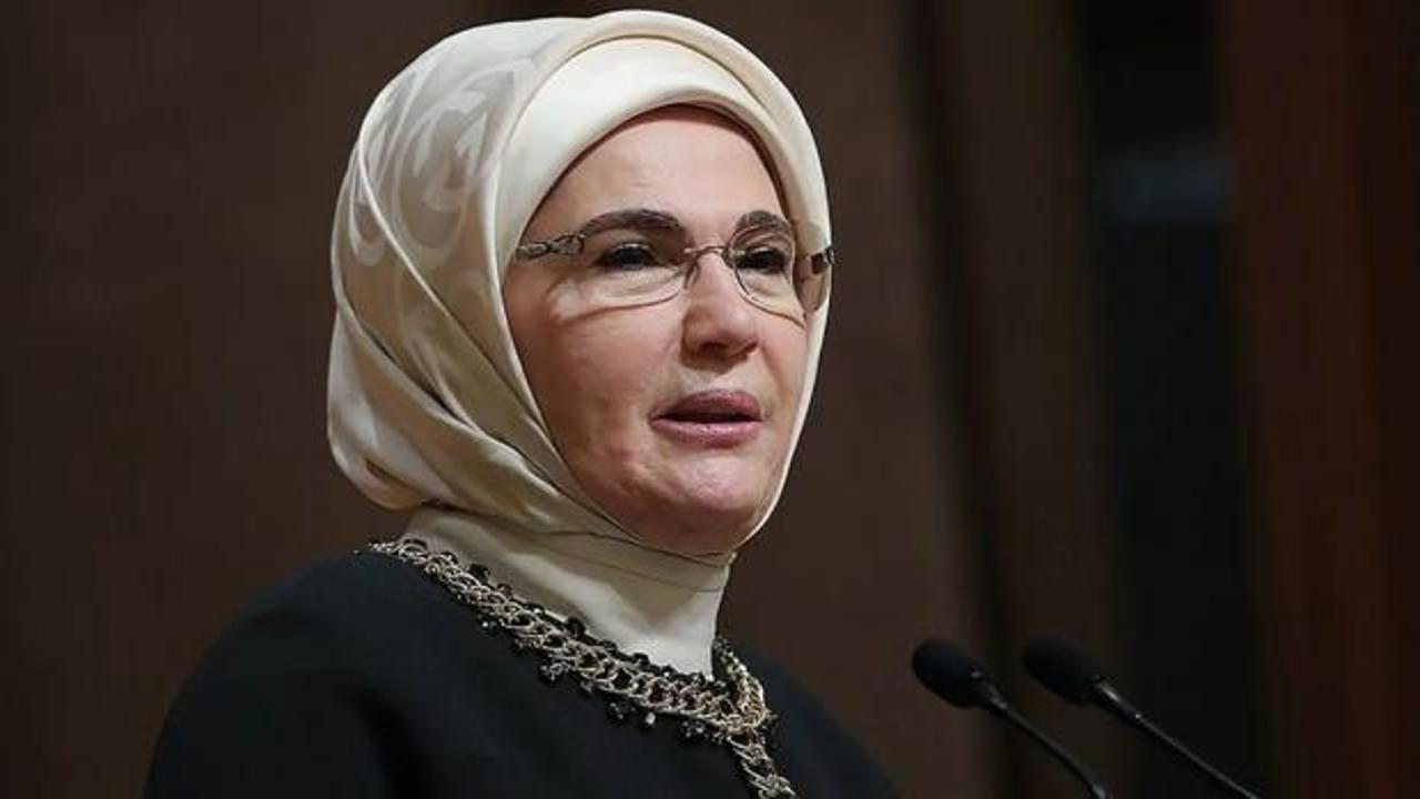 Emine Erdoğan’dan Dünya Ebeler Günü paylaşımı