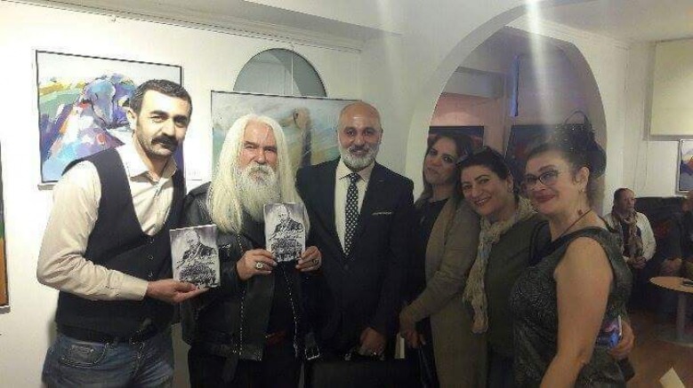 Ünlü Yazar Hamit Kaya’nın Muazzam tanıtımı!