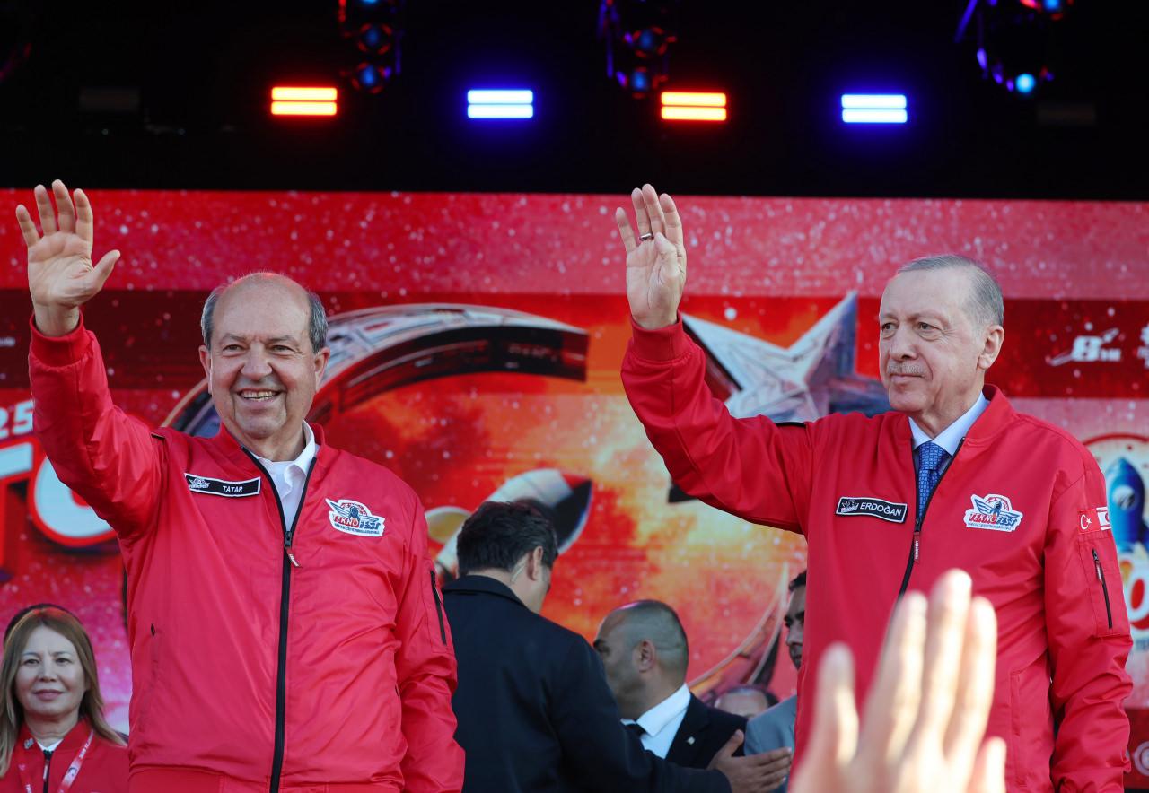 Helen-İsrail ittifakı el sıkıştı: Türkiye'nin izin vermediği projede ilk imzalar atılıyor!