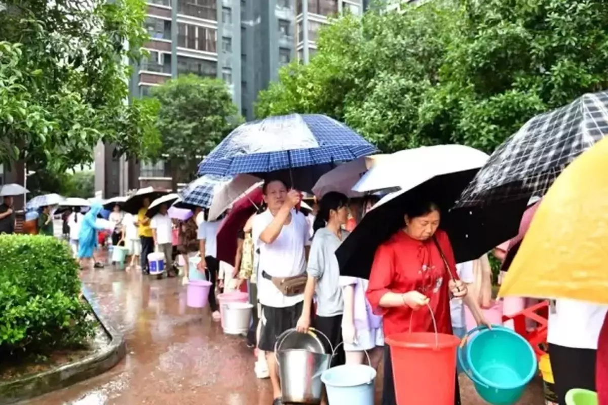 Çin’de Sel Felaketi: 53 Bin Kişi Tahliye Edildi