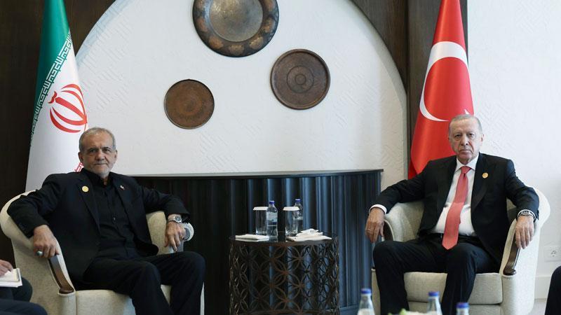 Cumhurbaşkanı Erdoğan, İran Cumhurbaşkanı Pezeşkiyan ile görüştü