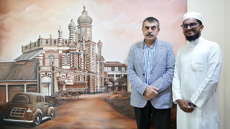 Bakan Tekin, Sri Lanka’da ‘Kırmızı Mescit’i ziyaret etti