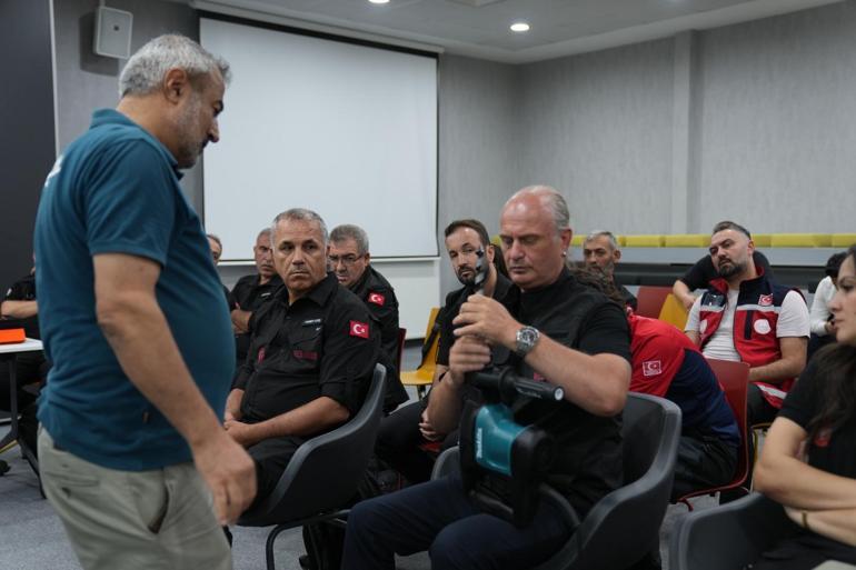 MEB AKUB ekiplerine uygulamalı eğitim