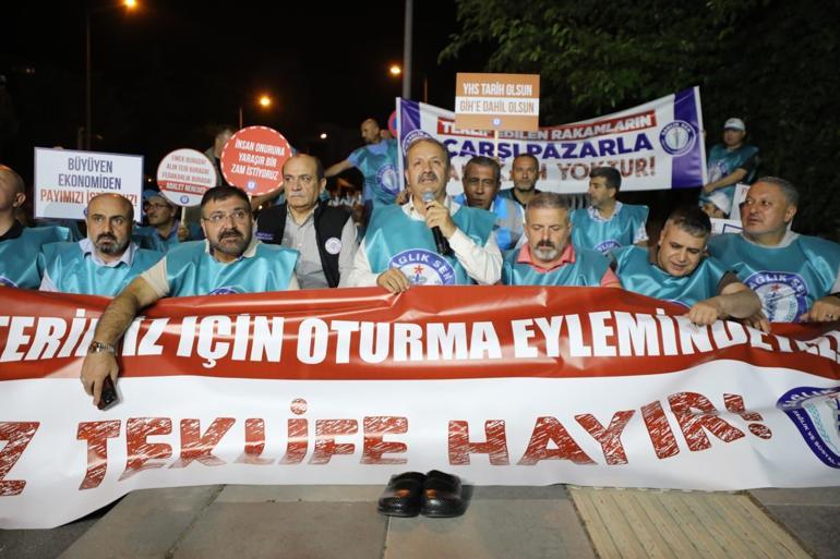 Sağlık-Sen’den 81 ilde ‘112’ dakikalık oturma eylemi