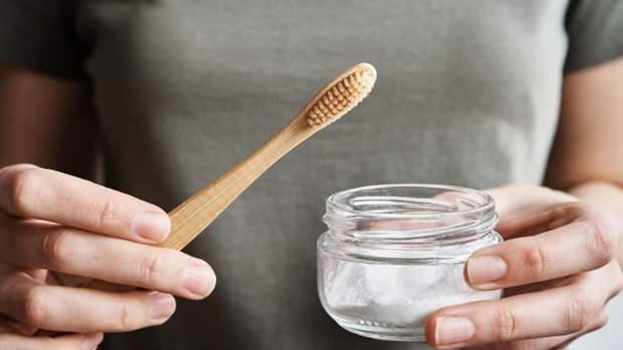 Ağız Sağlığında Doğal Çözüm: Evde Diş Macunu Yapımı