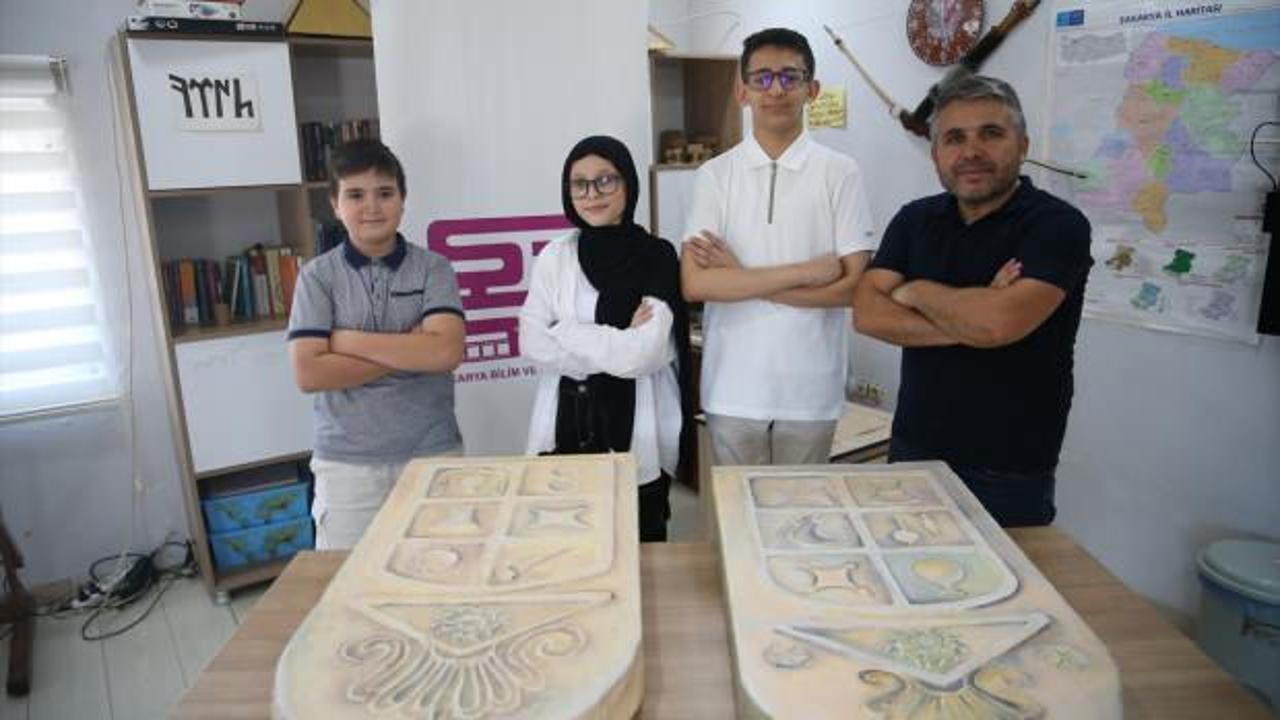 Sakaryalı öğrenciler Roma mezar taşları için yapay zekâ uygulaması geliştirdi