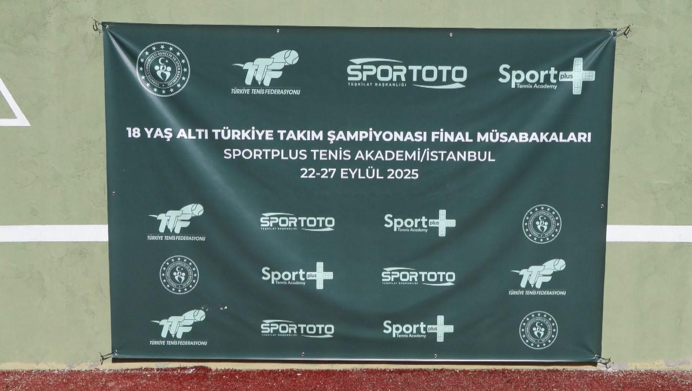 18 Yaş Altı Takımlar Şampiyonası Sportplus Tenis Akademisi’nde devam ediyor