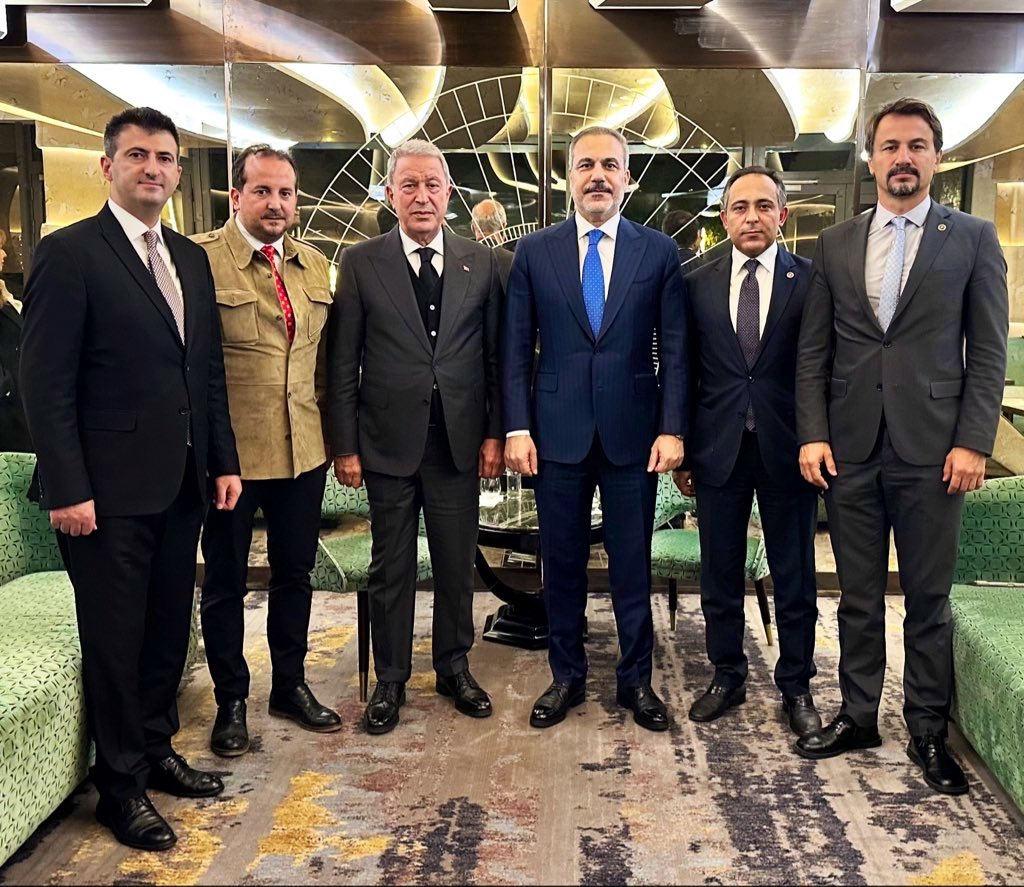Hulusi Akar'dan Fransa'da kritik temas! İlk açıklama!