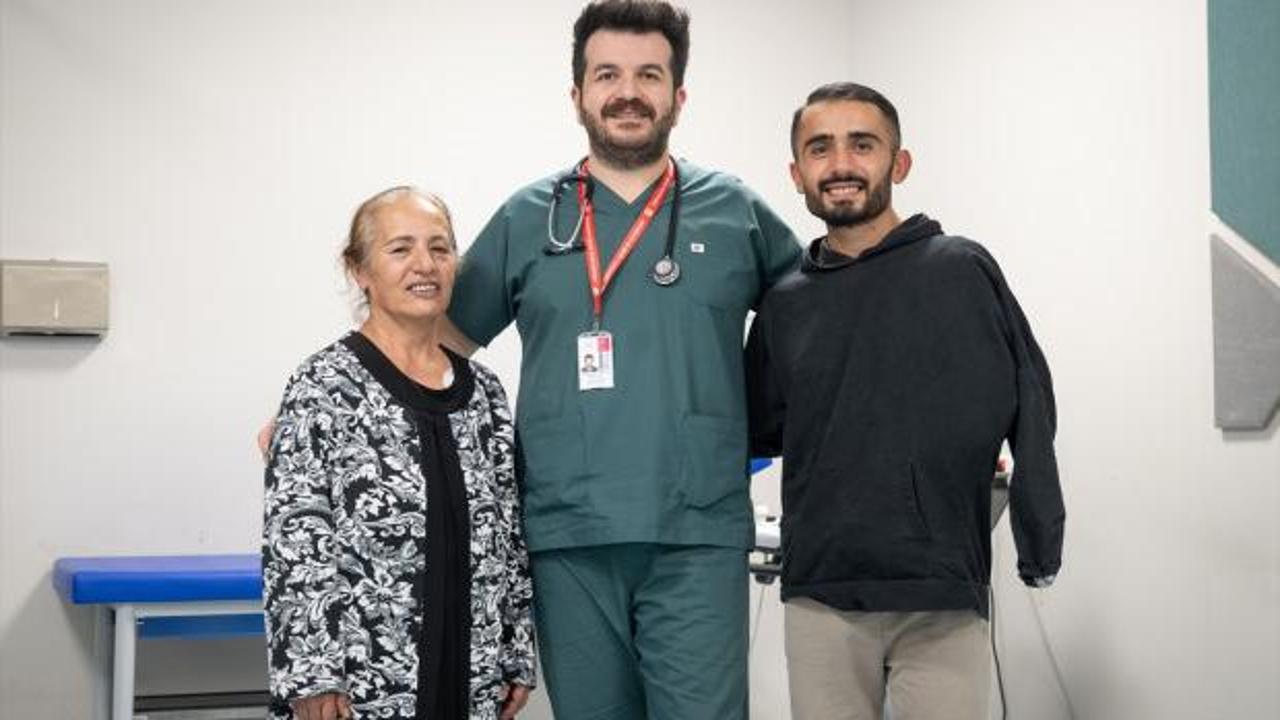 Anne ve oğul aynı gün kalp pili ile hayata tutundu