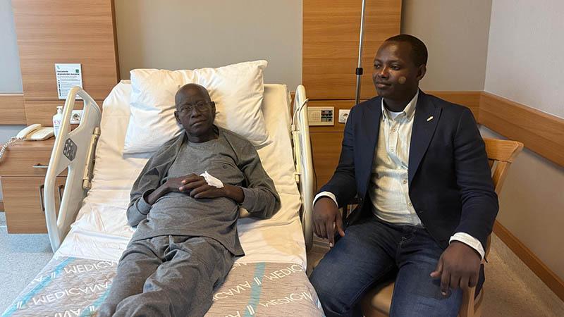 Burundili hasta, Türkiye’de yapılan nakille hayata tutundu