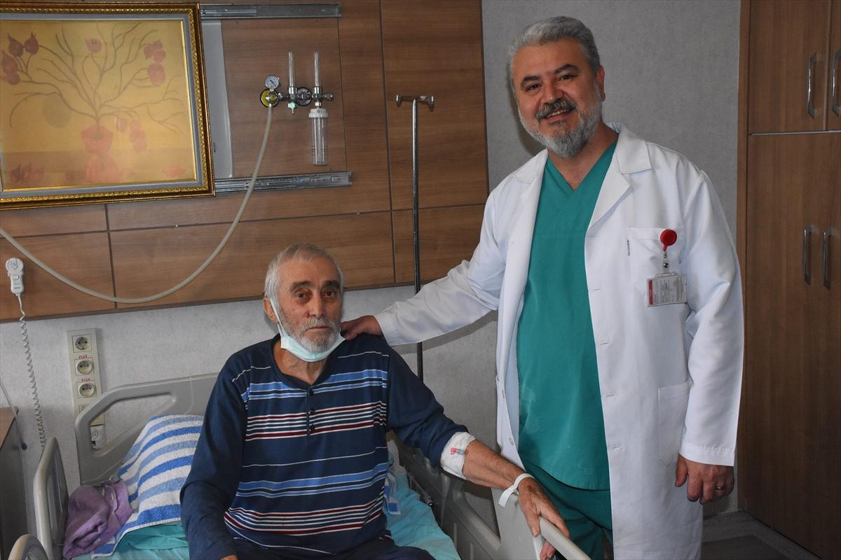 Tedaviyle diyabet hastasının ayağı kesilmekten kurtarıldı