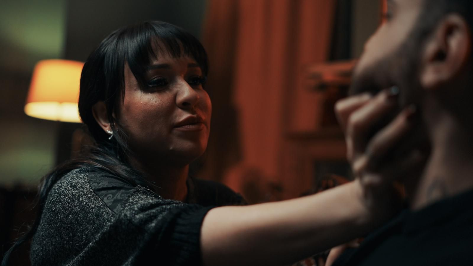 Elif Gül’den Güç Gösterisi: Müzik Sektöründe Taşlar Yerinden Oynadı