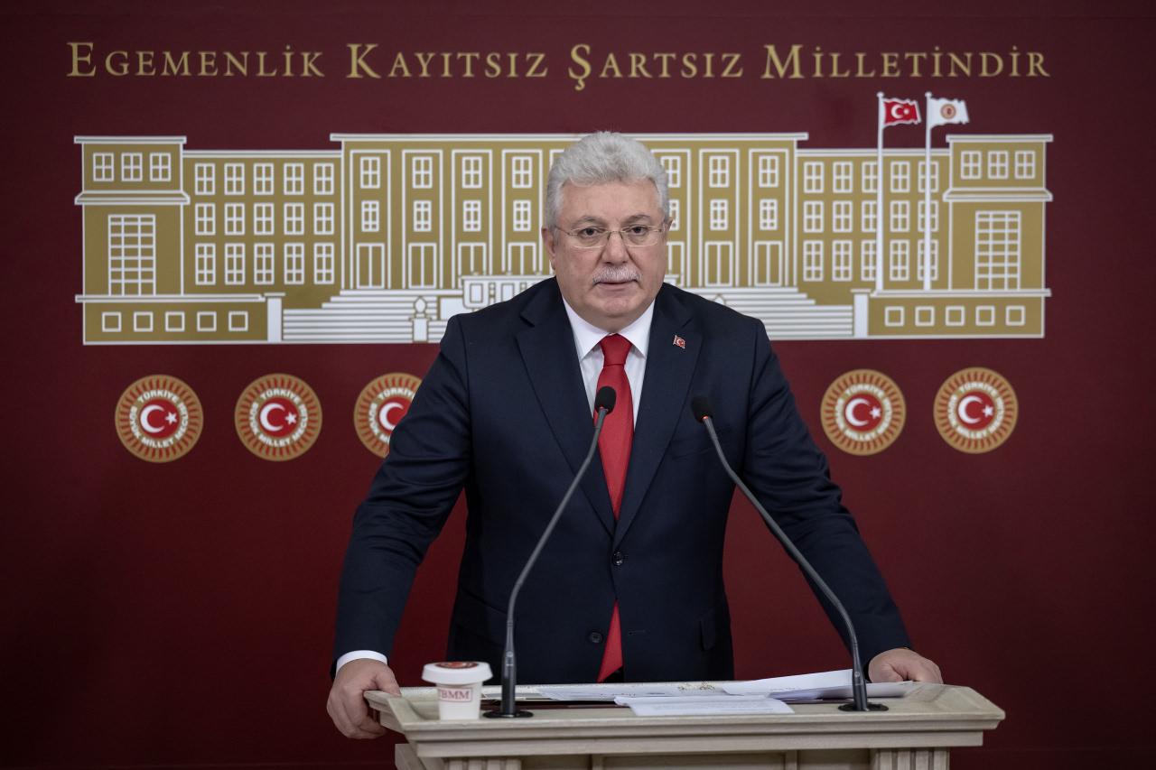 AK Parti'den emekli maaşı açıklaması