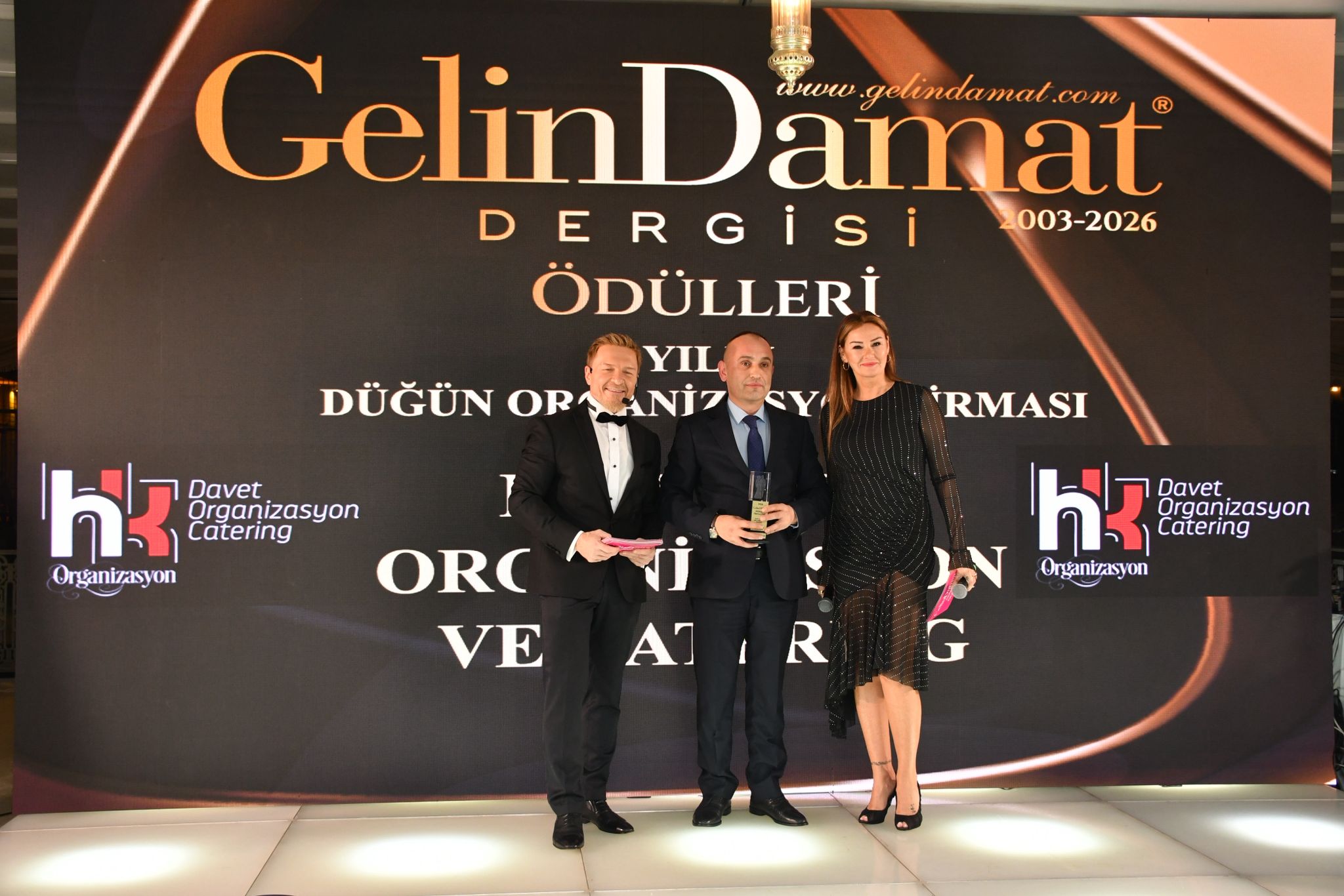 HK Davet Organizasyon’a Büyük Gurur: Hilmi Karayiğit “Yılın Düğün Davet Organizasyon” Ödülünü Aldı