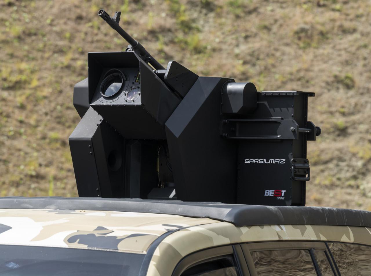 Tek bir tesis koca bir orduya yetiyor! Sarsılmaz'ın dev üretim üssünde her şey yerli!