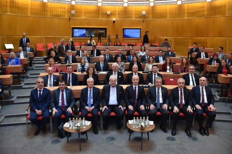 YÖK Başkanı Özvar: OSB-MYO mezunlarının istihdam oranı yüzde 90'ın üzerinde