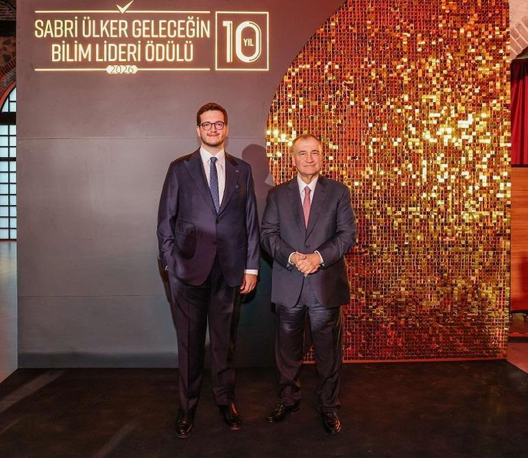 Sabri Ülker Geleceğin Bilim Lideri Ödülü’nü Biyokimyager San Martin kazandı