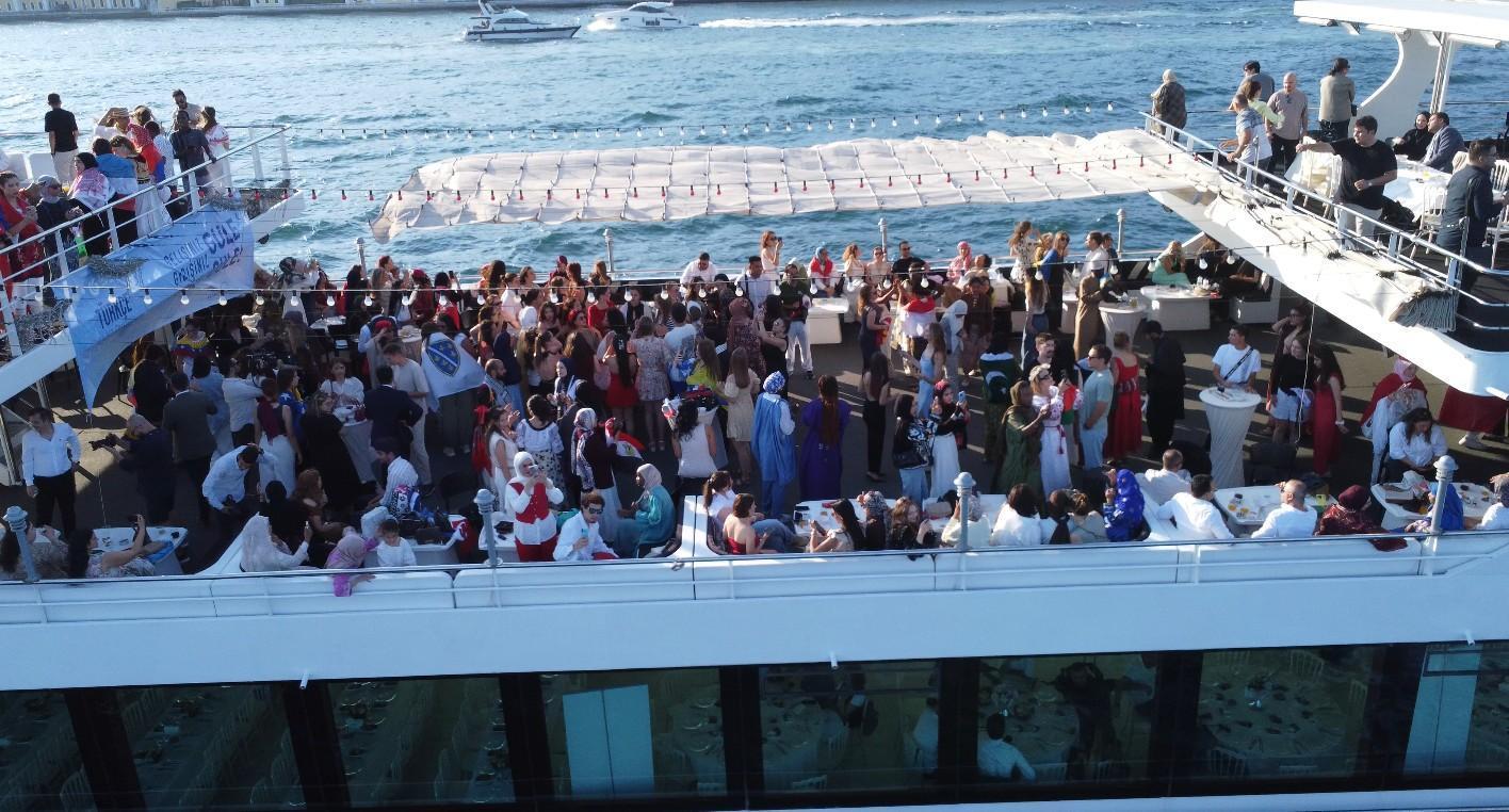 50 ülkeden 224 öğrenci Türkçe Yaz Okulu’nu İstanbul’da tamamladı