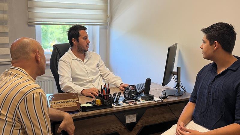 Üniversite adayları için 81 ilde ‘Tercih Danışmanlığı’ hizmeti