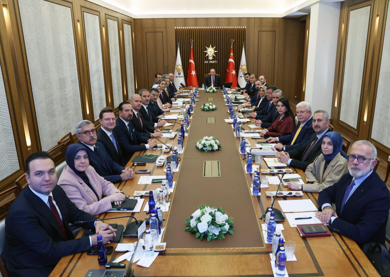 AK Parti Sözcüsü Çelik'ten fon soruşturmasına ilişkin açıklama: Karanlık nokta kalmayacak!