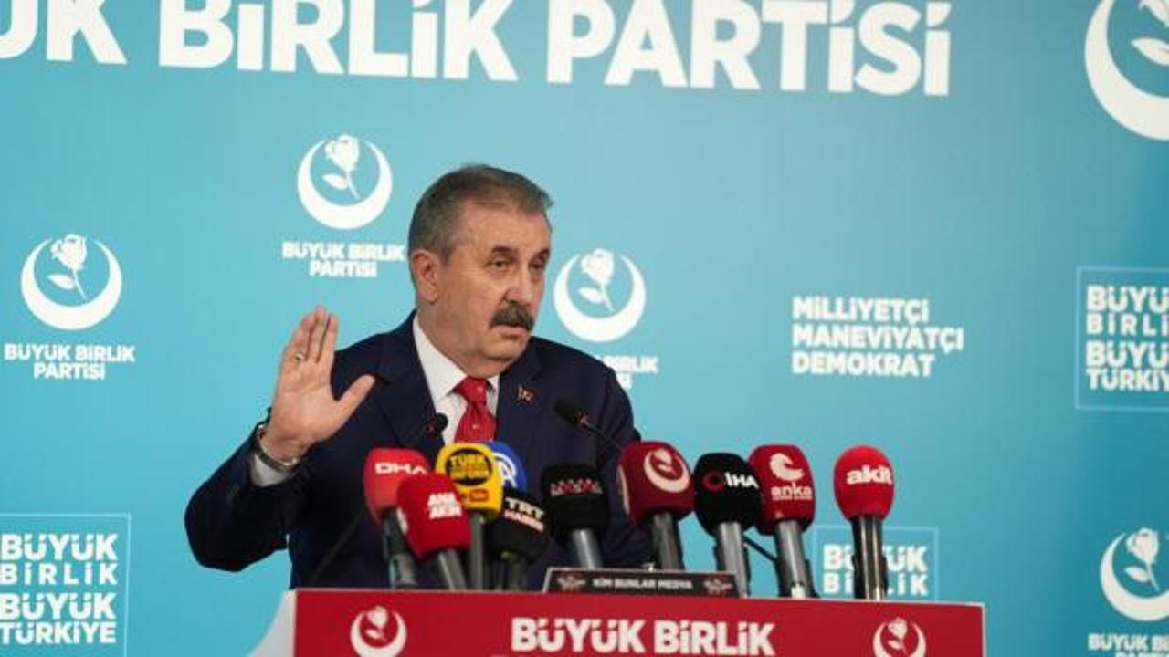 Destici’den yeni anayasa mesajı